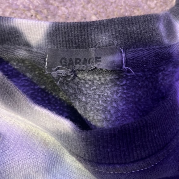 crewneck - Picture 2 of 2